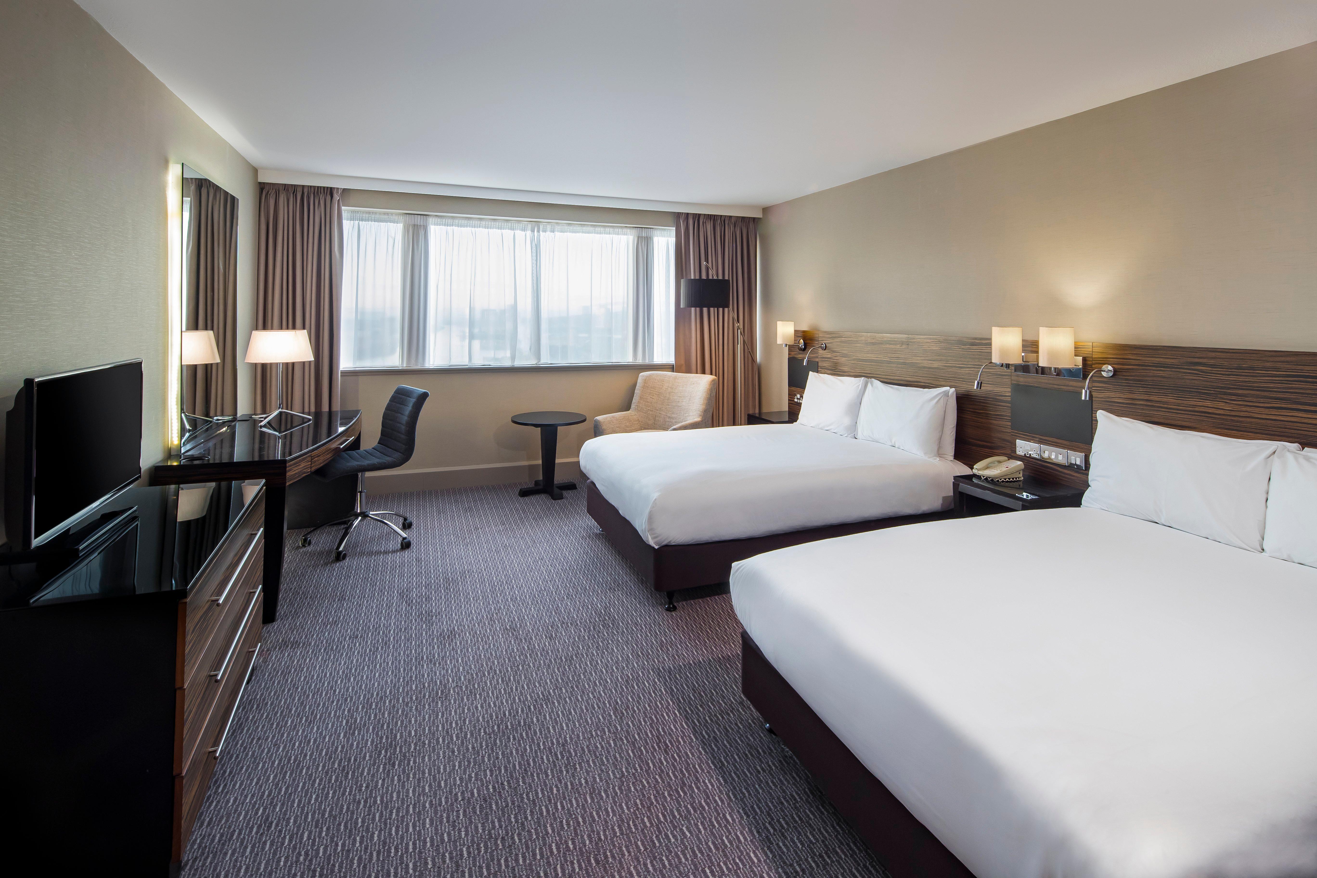 Crowne Plaza Glasgow By Ihg Екстериор снимка