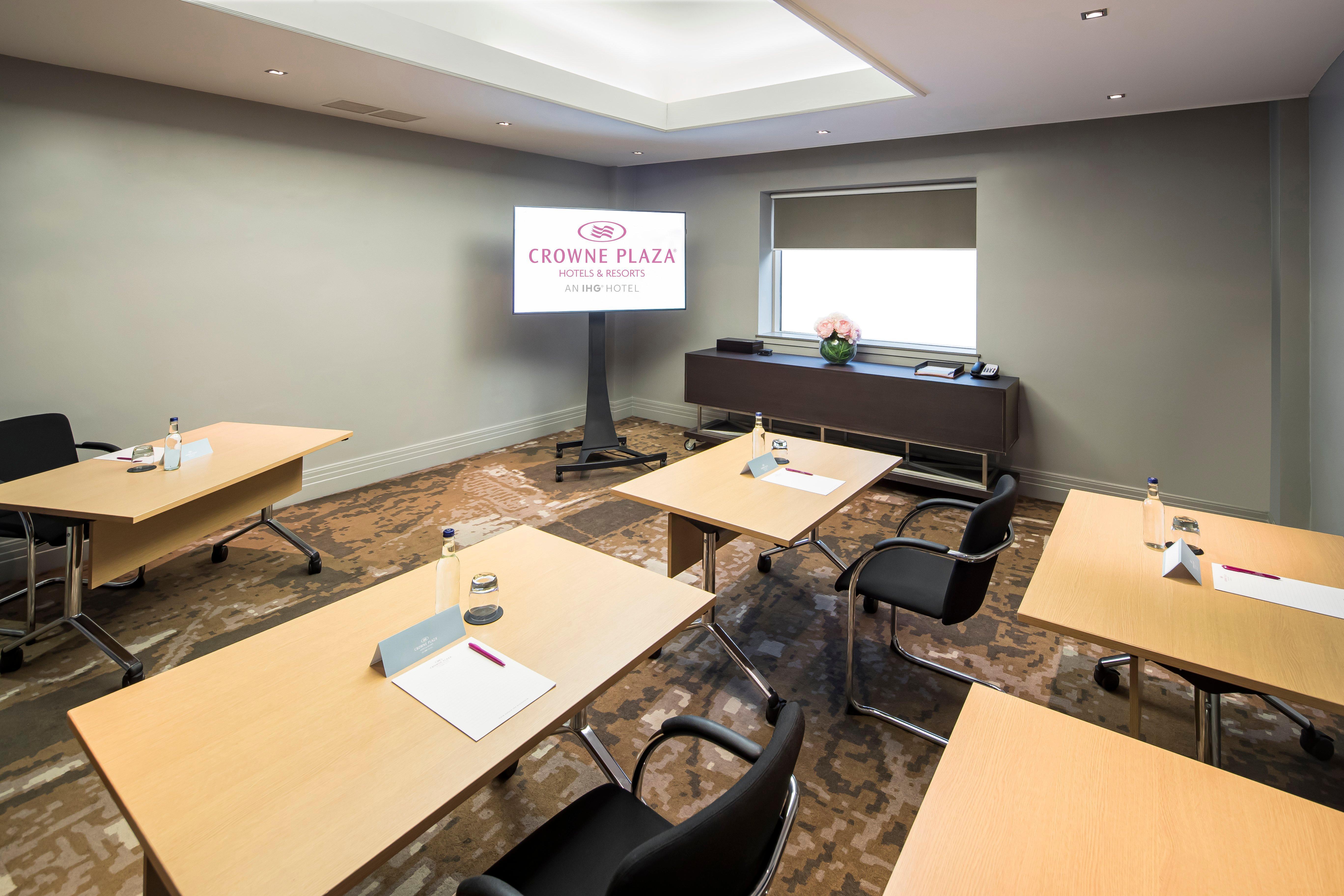 Crowne Plaza Glasgow By Ihg Екстериор снимка