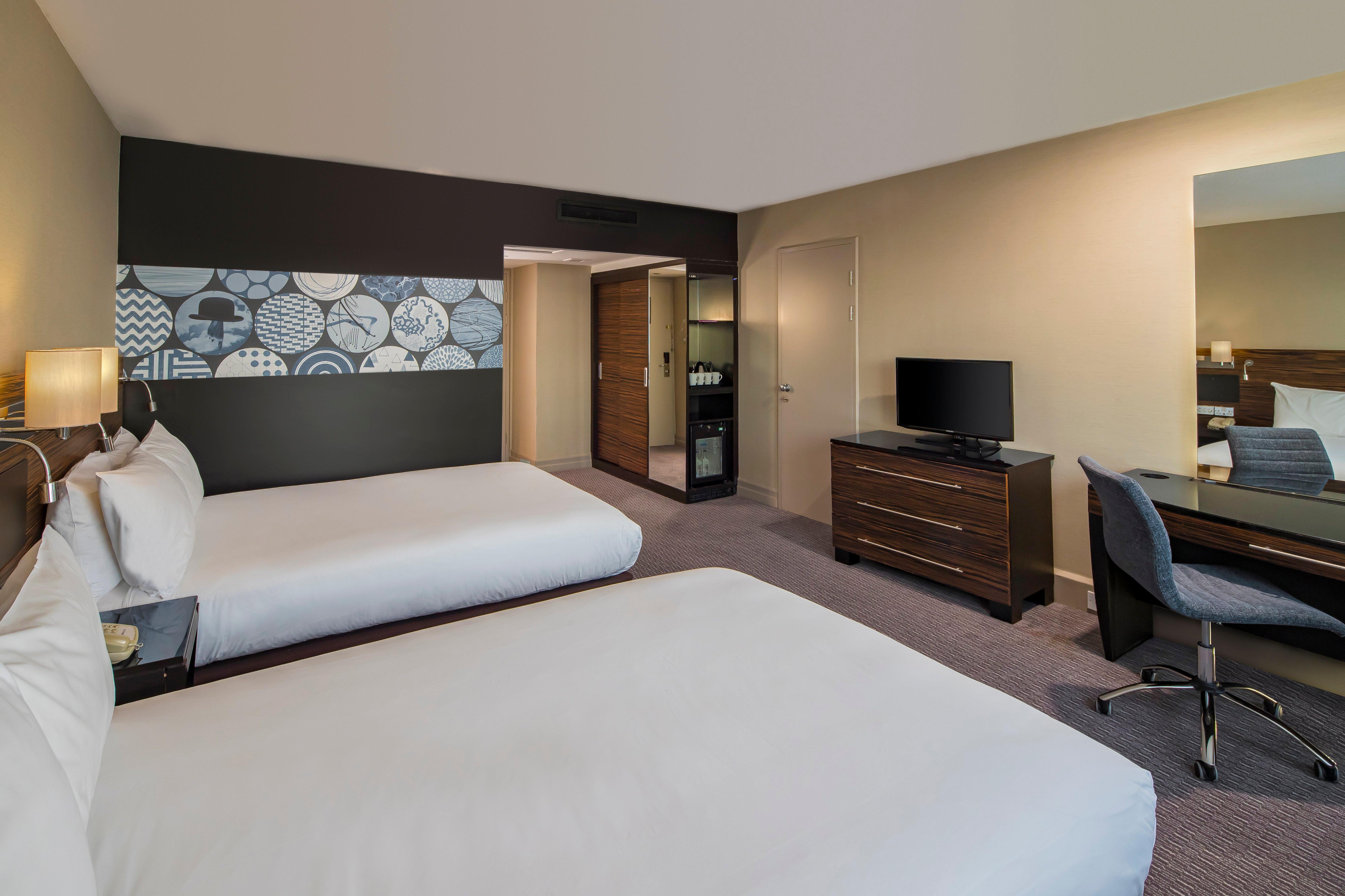 Crowne Plaza Glasgow By Ihg Екстериор снимка