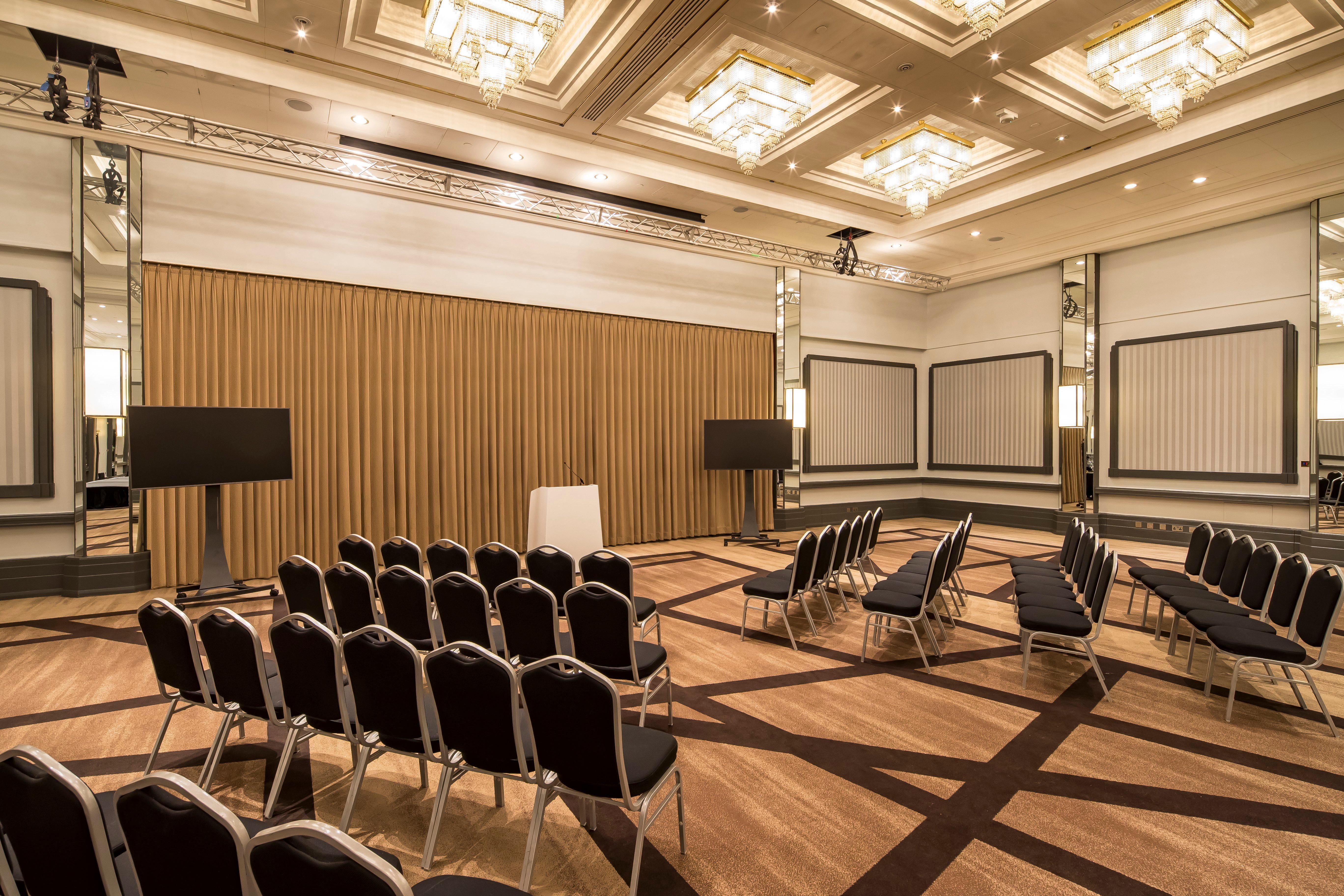 Crowne Plaza Glasgow By Ihg Екстериор снимка