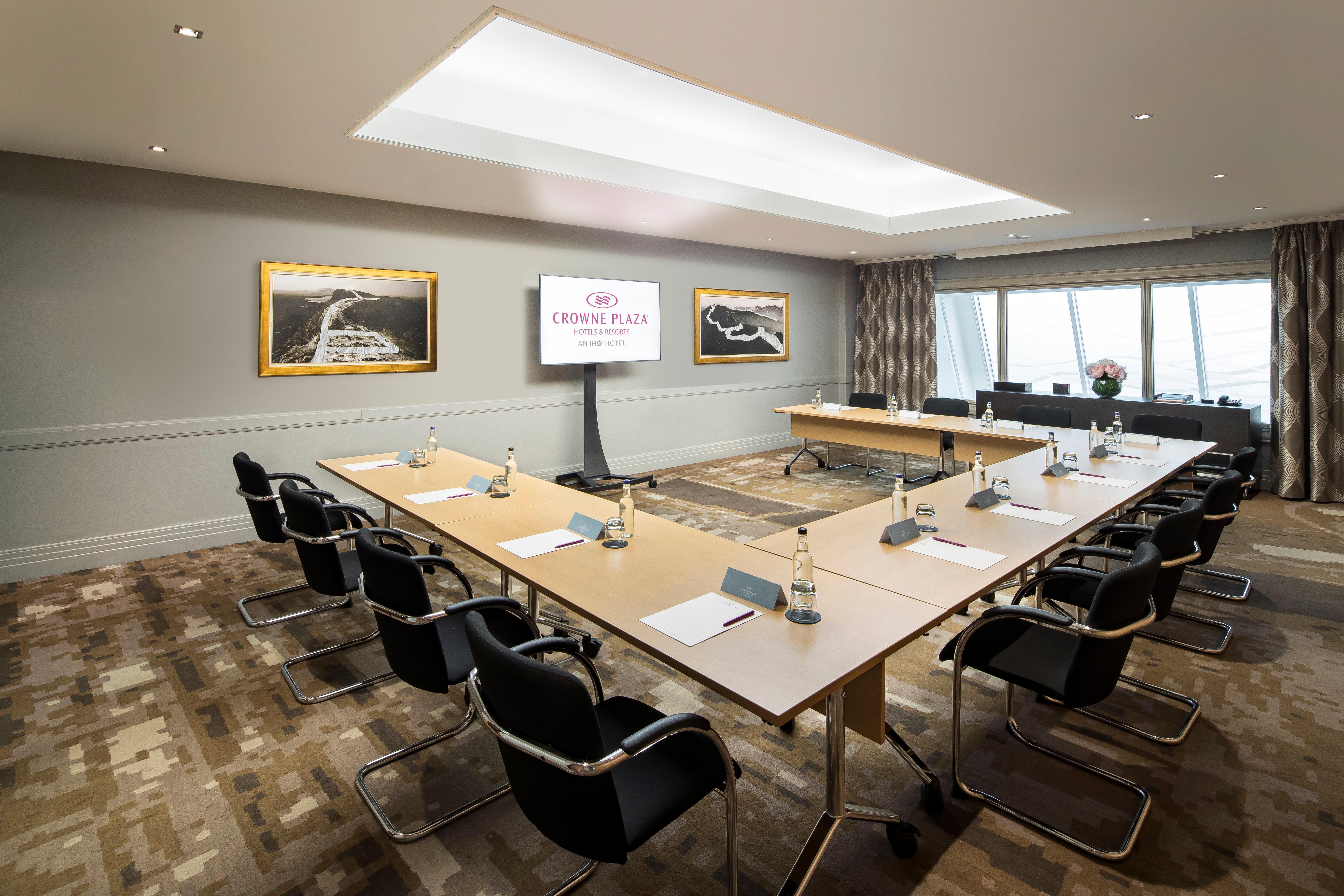 Crowne Plaza Glasgow By Ihg Екстериор снимка