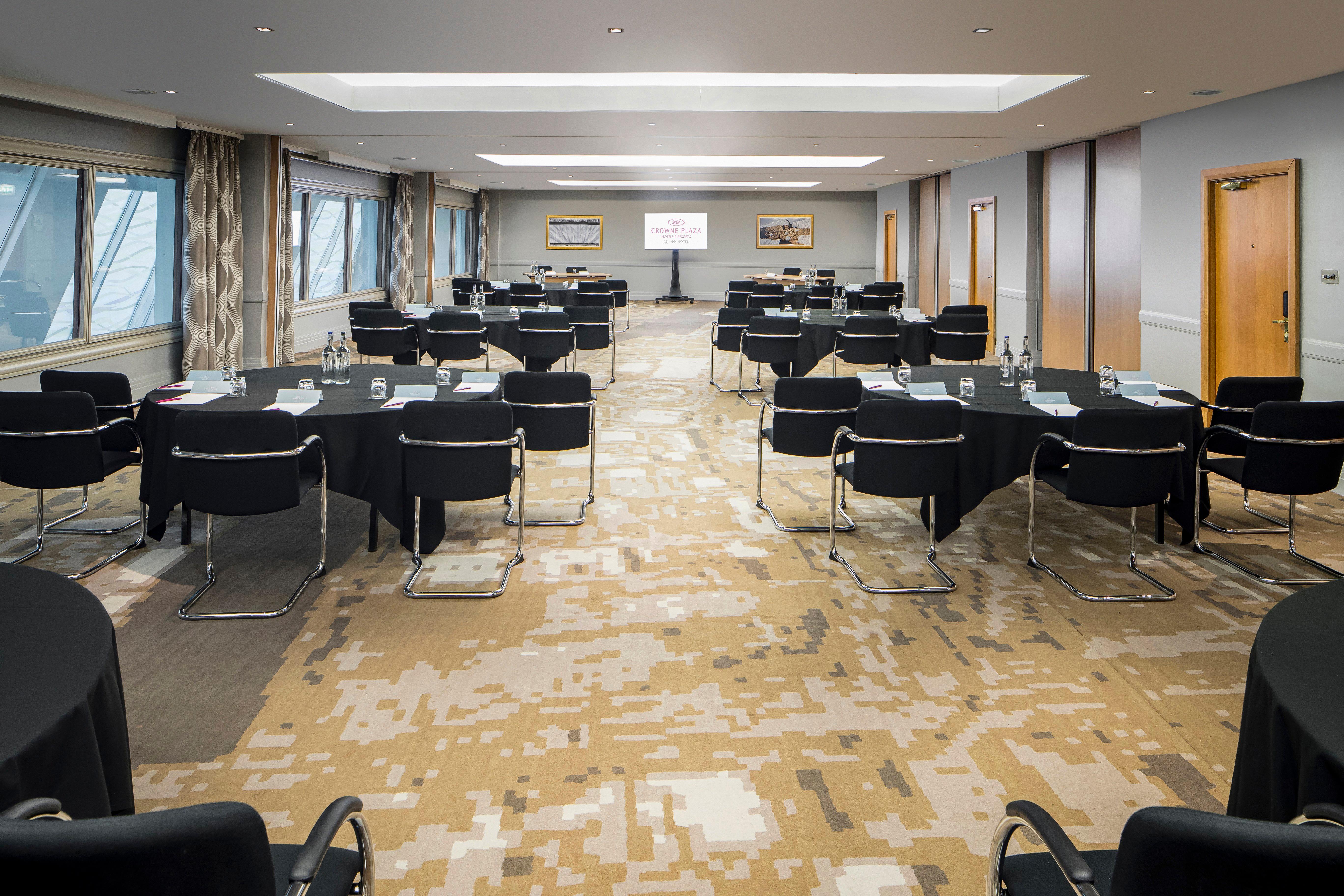 Crowne Plaza Glasgow By Ihg Екстериор снимка