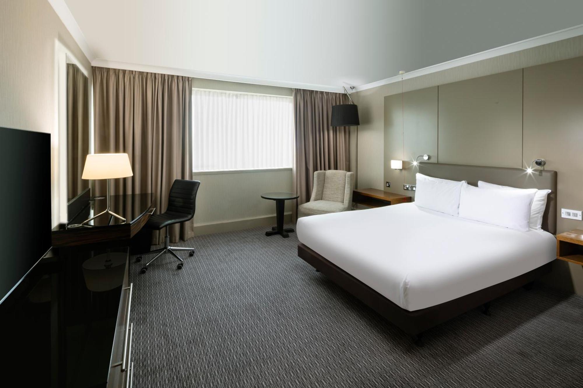 Crowne Plaza Glasgow By Ihg Екстериор снимка