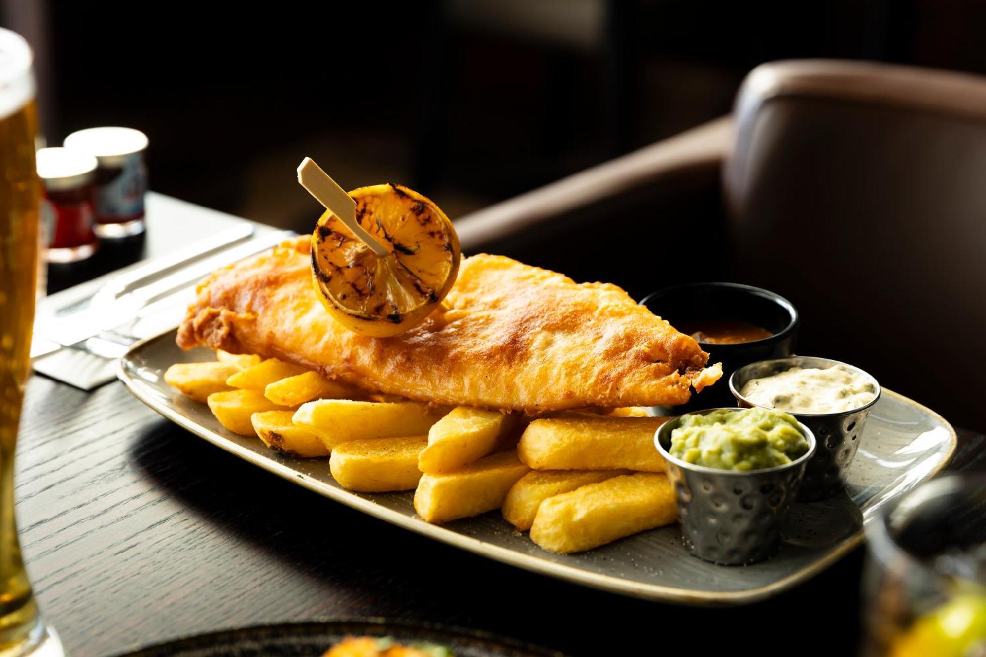 Crowne Plaza Glasgow By Ihg Екстериор снимка