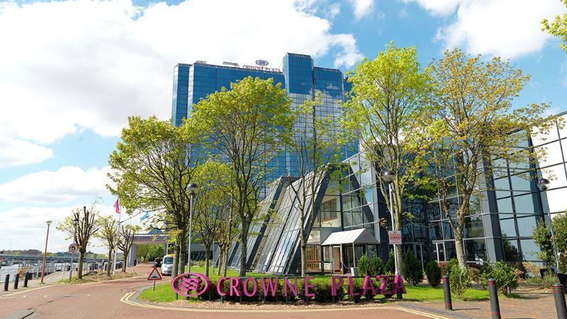 Crowne Plaza Glasgow By Ihg Екстериор снимка